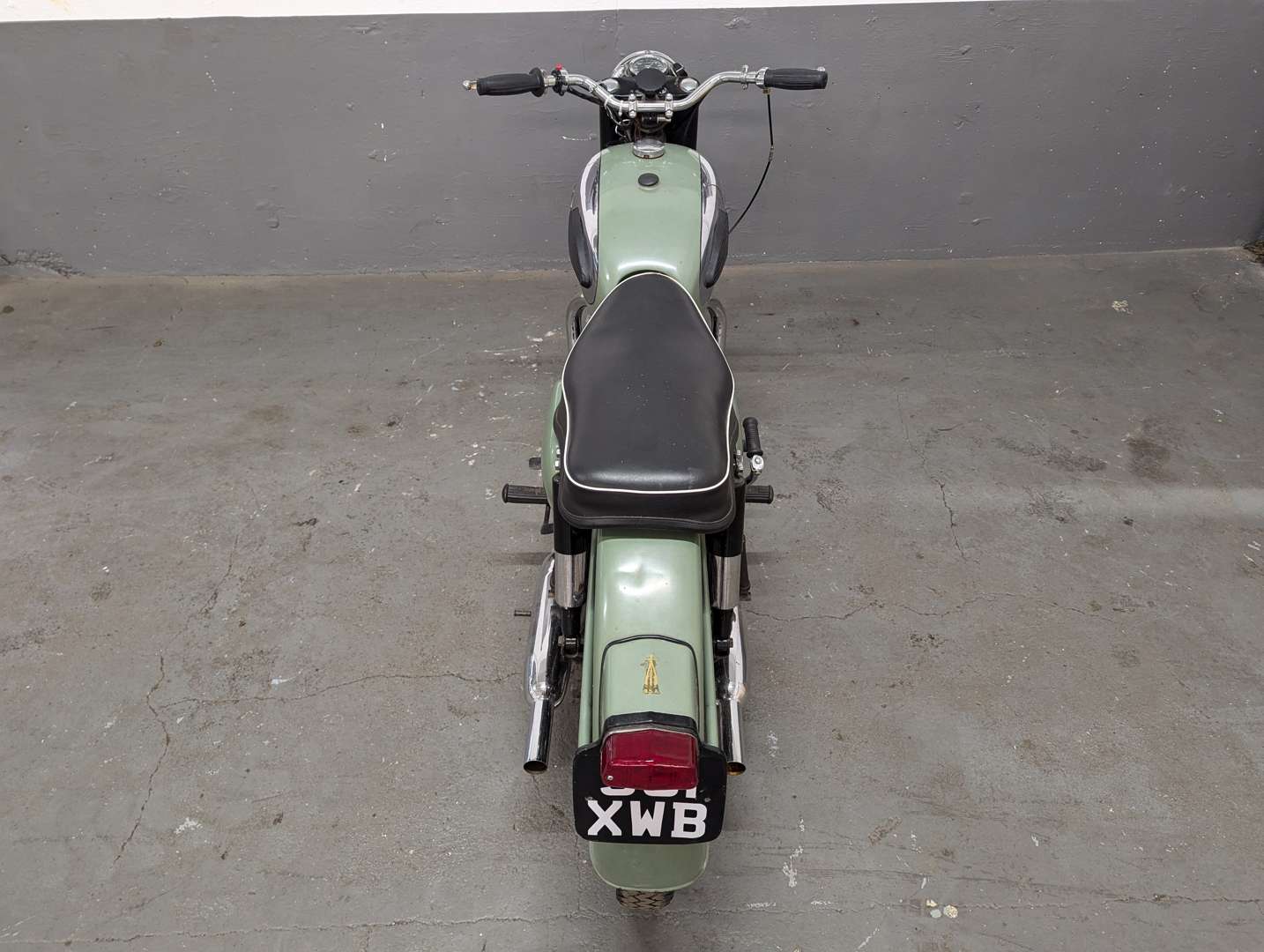 <p>1960 BSA SHOOTING STAR 500CC</p>