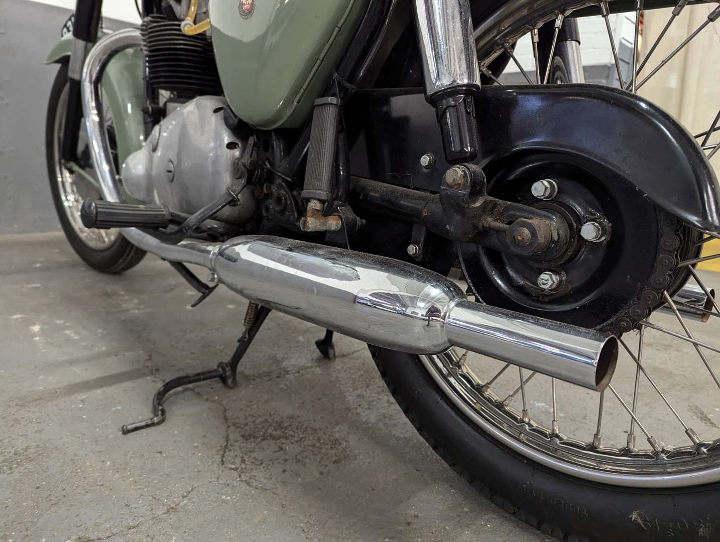 <p>1960 BSA SHOOTING STAR 500CC</p>