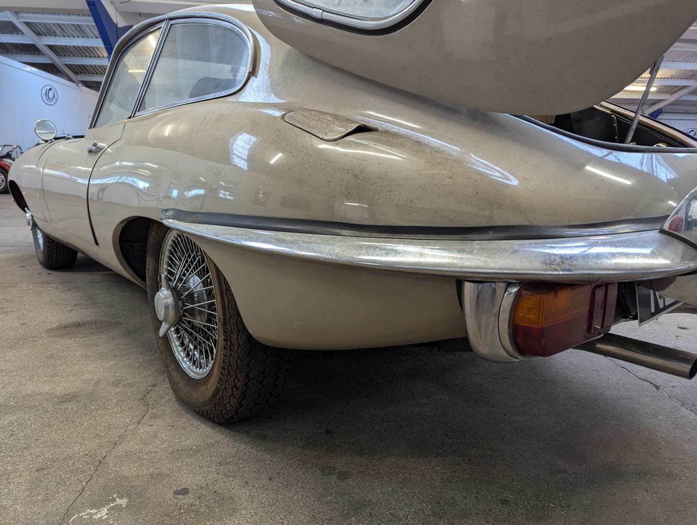 <p>1970 JAGUAR E-TYPE 4.2 FHC SERIES II</p>