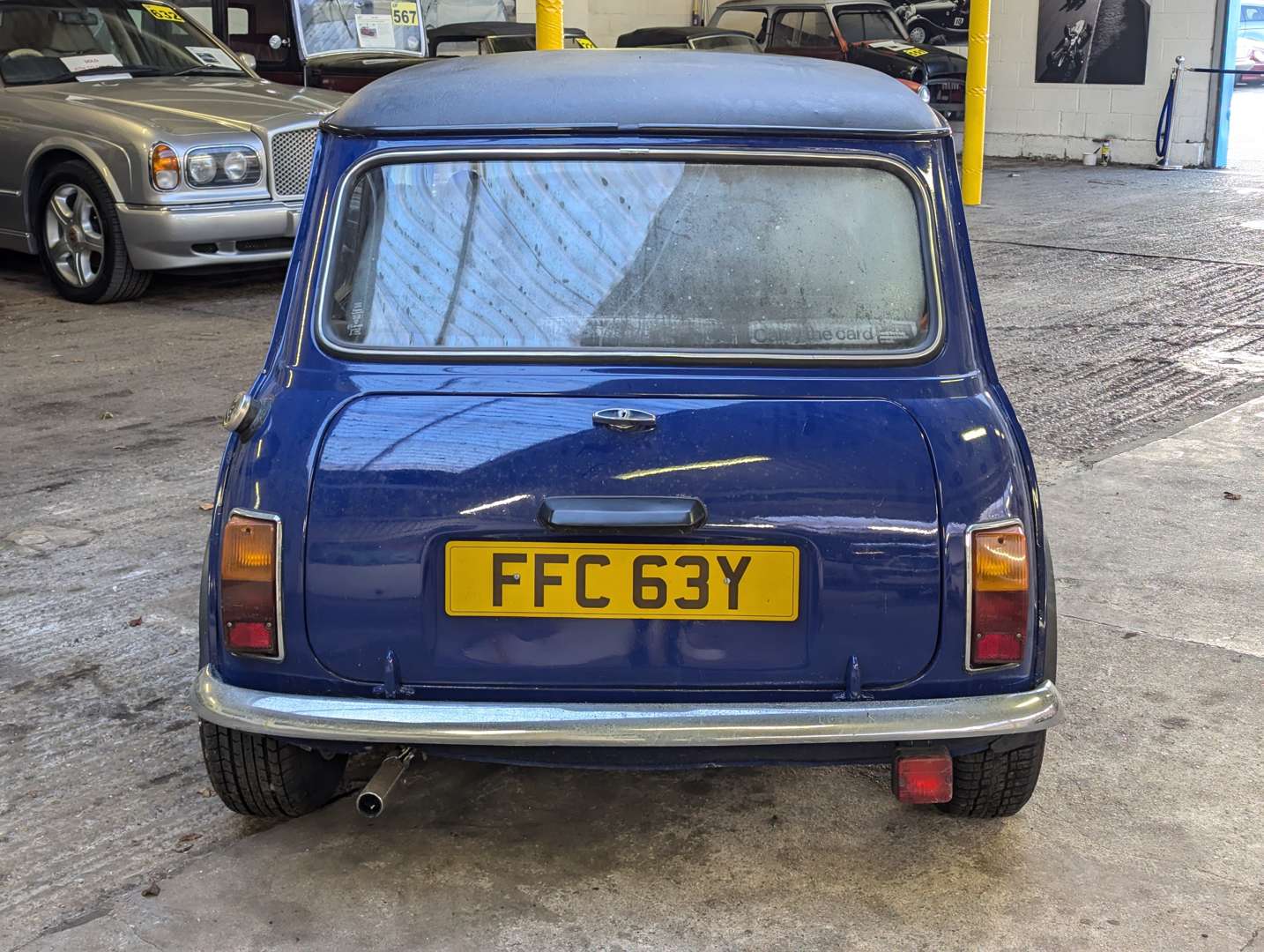 <p>1983 AUSTIN MINI 1000 CITY E</p>