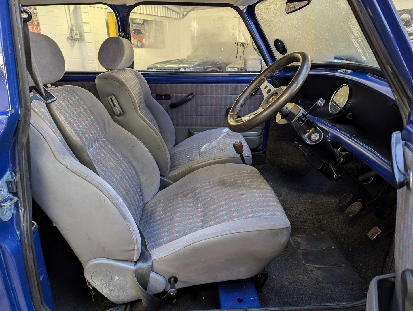 <p>1983 AUSTIN MINI 1000 CITY E</p>