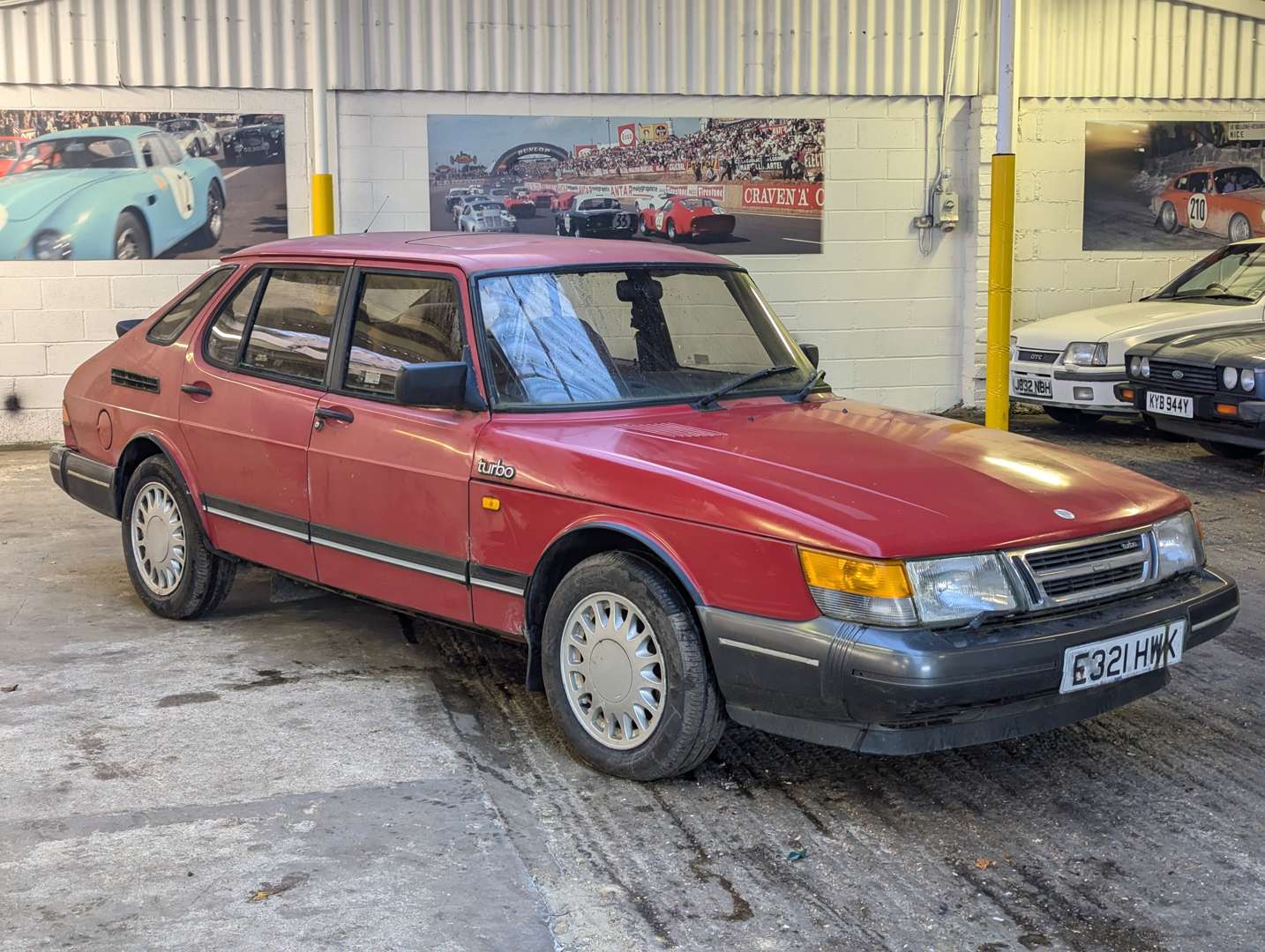 <p>1987 SAAB 900 TURBO</p>