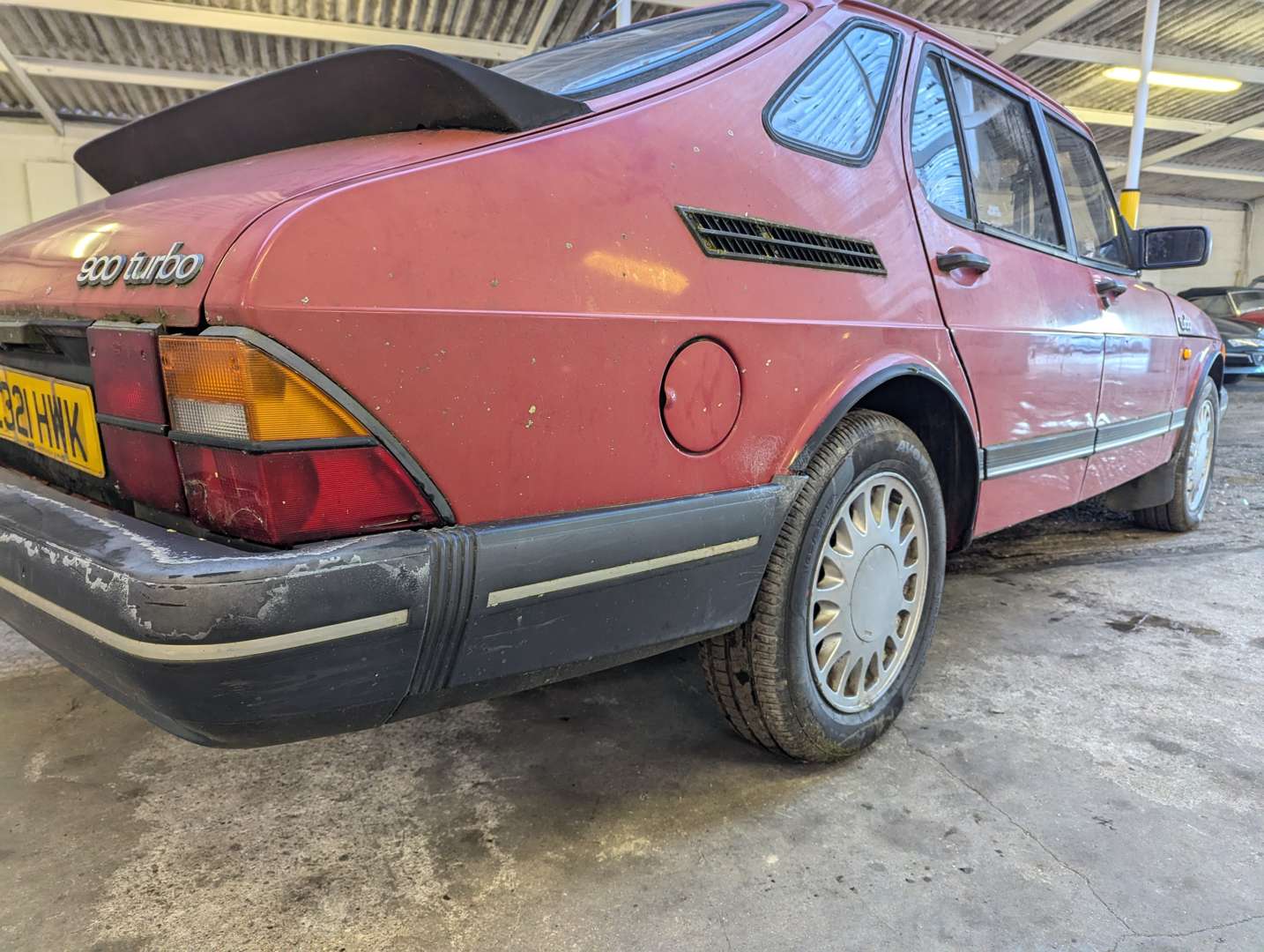 <p>1987 SAAB 900 TURBO</p>