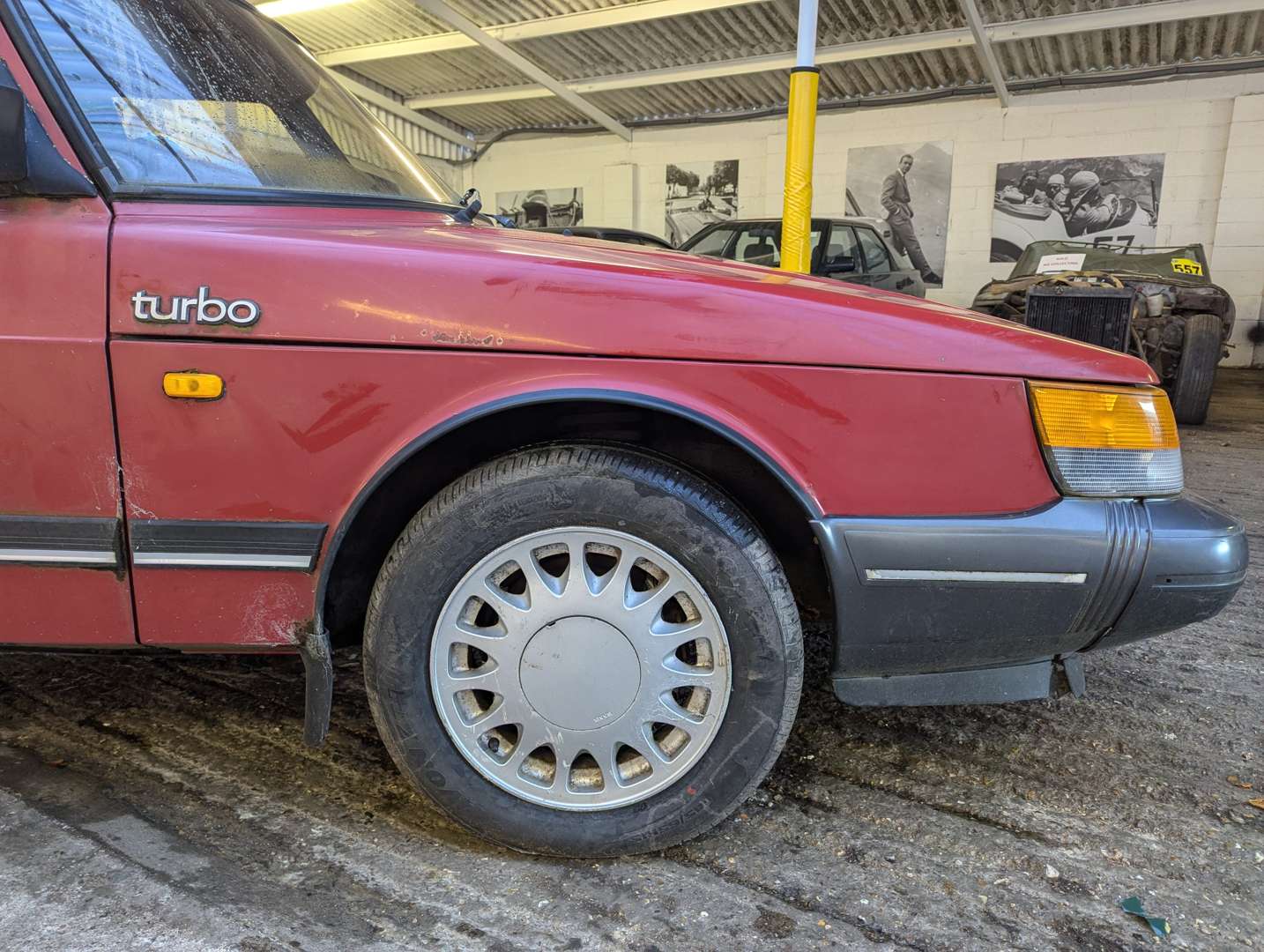 <p>1987 SAAB 900 TURBO</p>