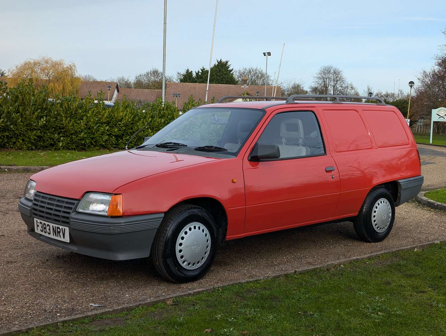 <p>1988 BEDFORD ASTRA VAN ONE OWNER</p>