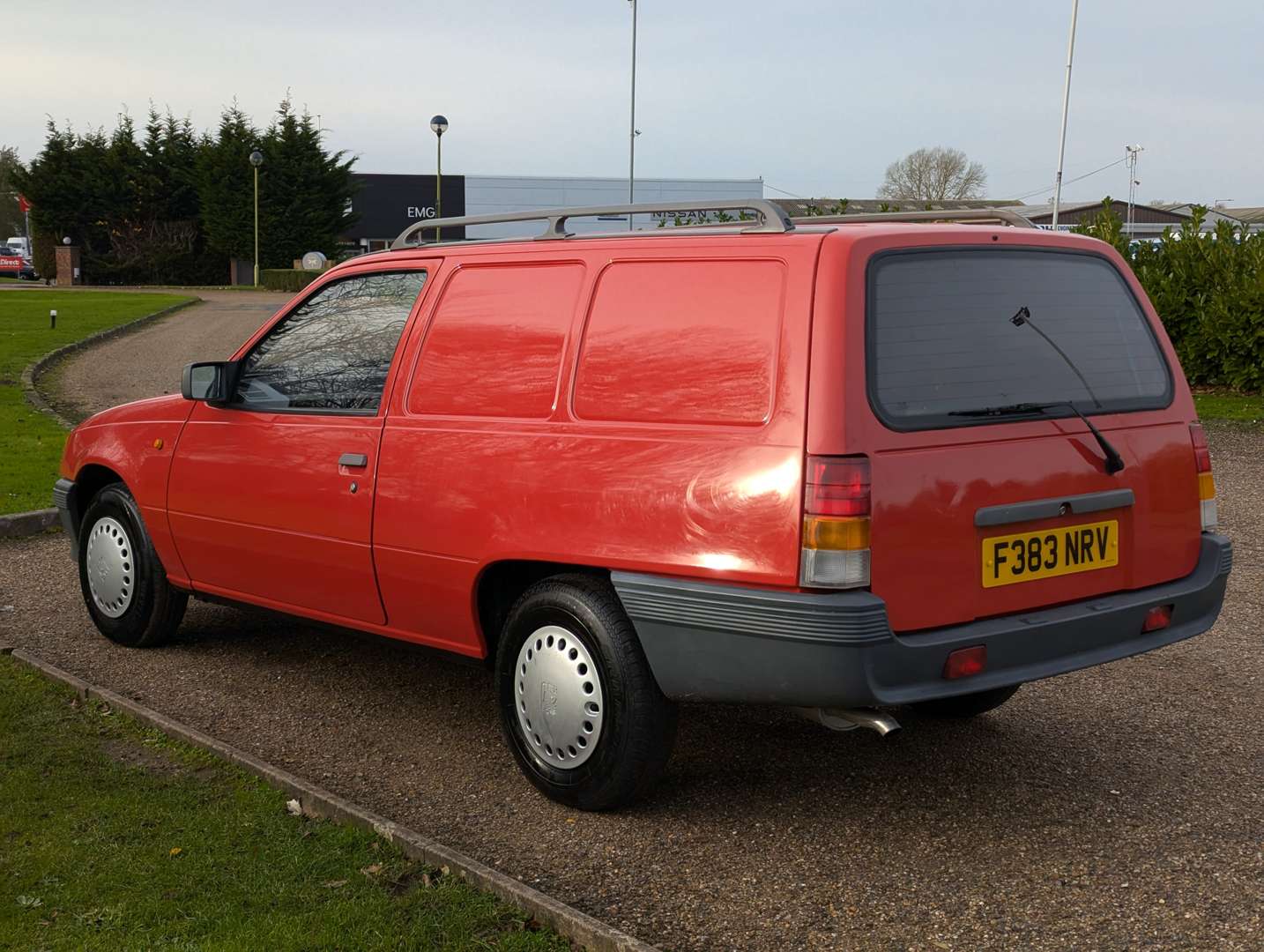 <p>1988 BEDFORD ASTRA VAN ONE OWNER</p>