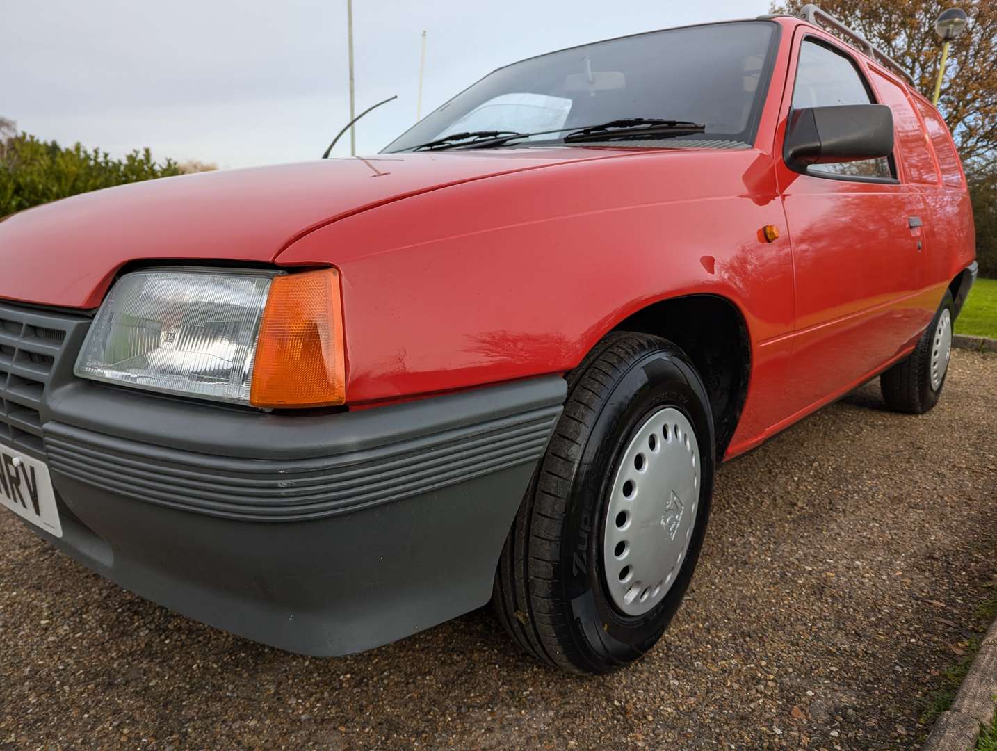 <p>1988 BEDFORD ASTRA VAN ONE OWNER</p>