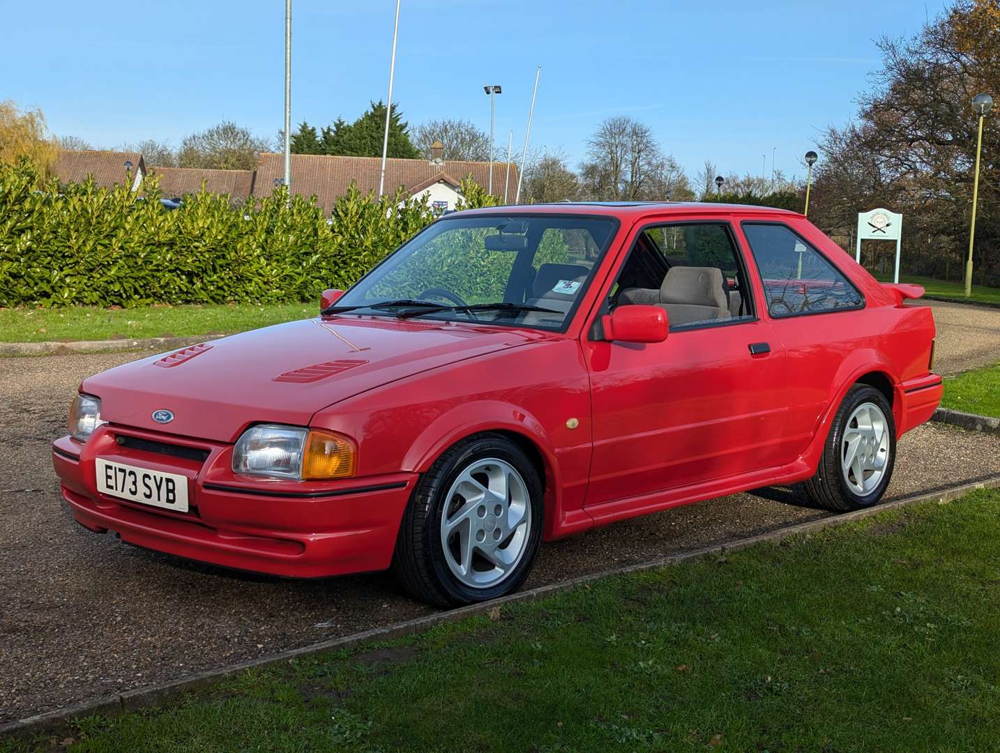 <p>1987 FORD ESCORT RS TURBO</p>