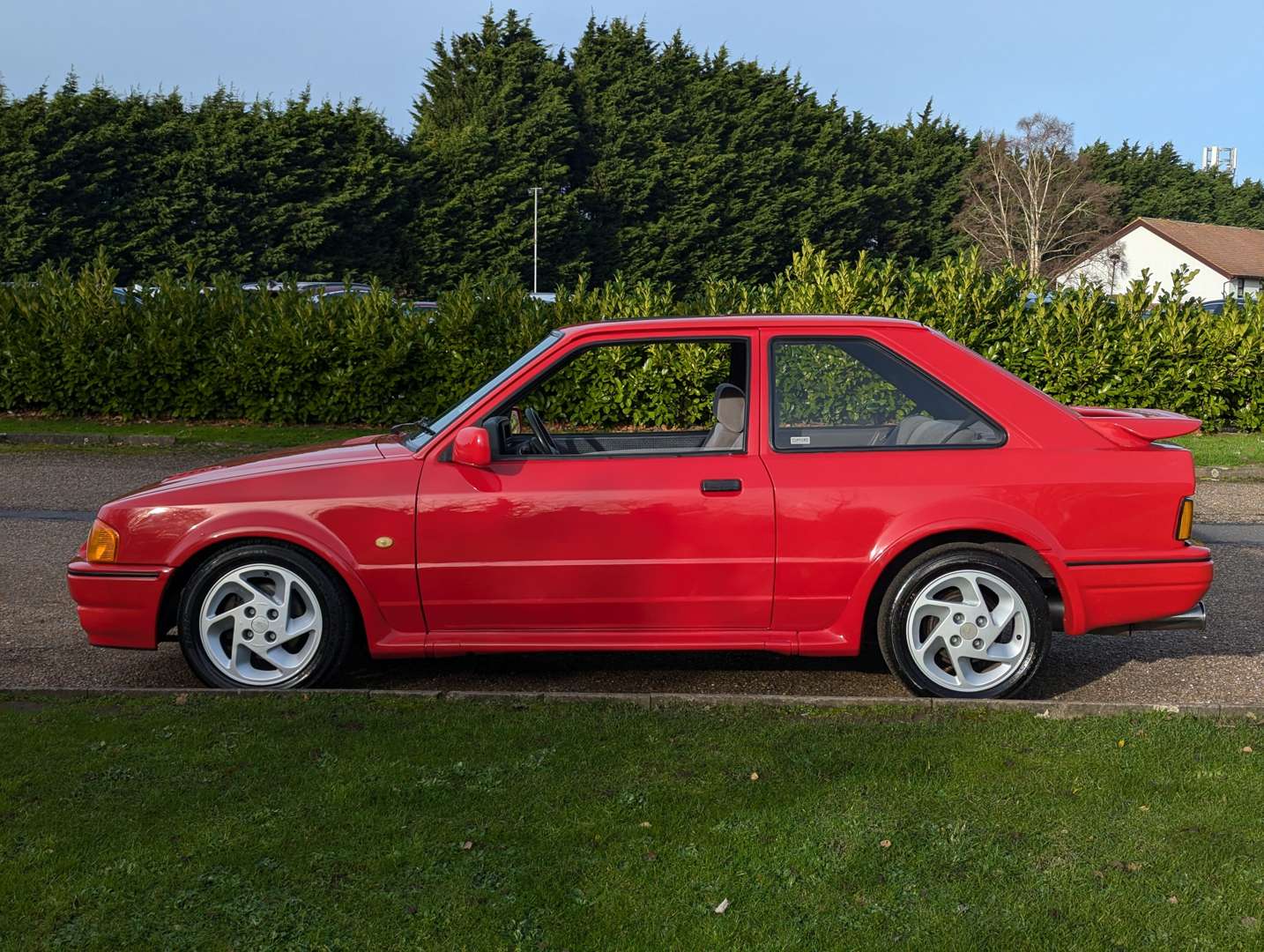 <p>1987 FORD ESCORT RS TURBO</p>