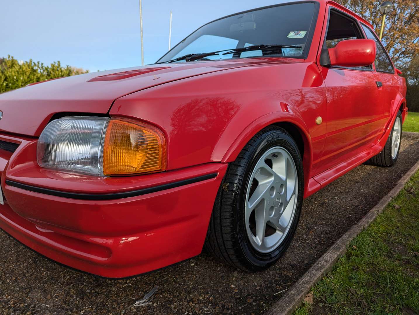 <p>1987 FORD ESCORT RS TURBO</p>