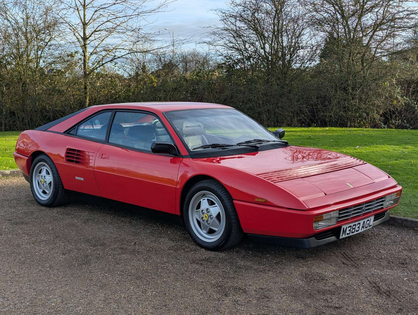 <p>1995 FERRARI MONDIAL LHD</p>