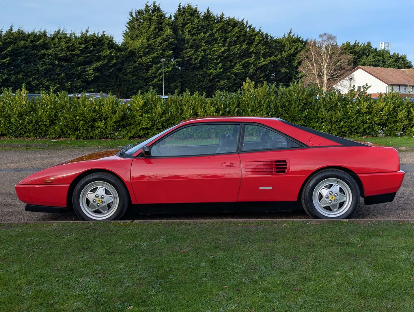 <p>1995 FERRARI MONDIAL LHD</p>