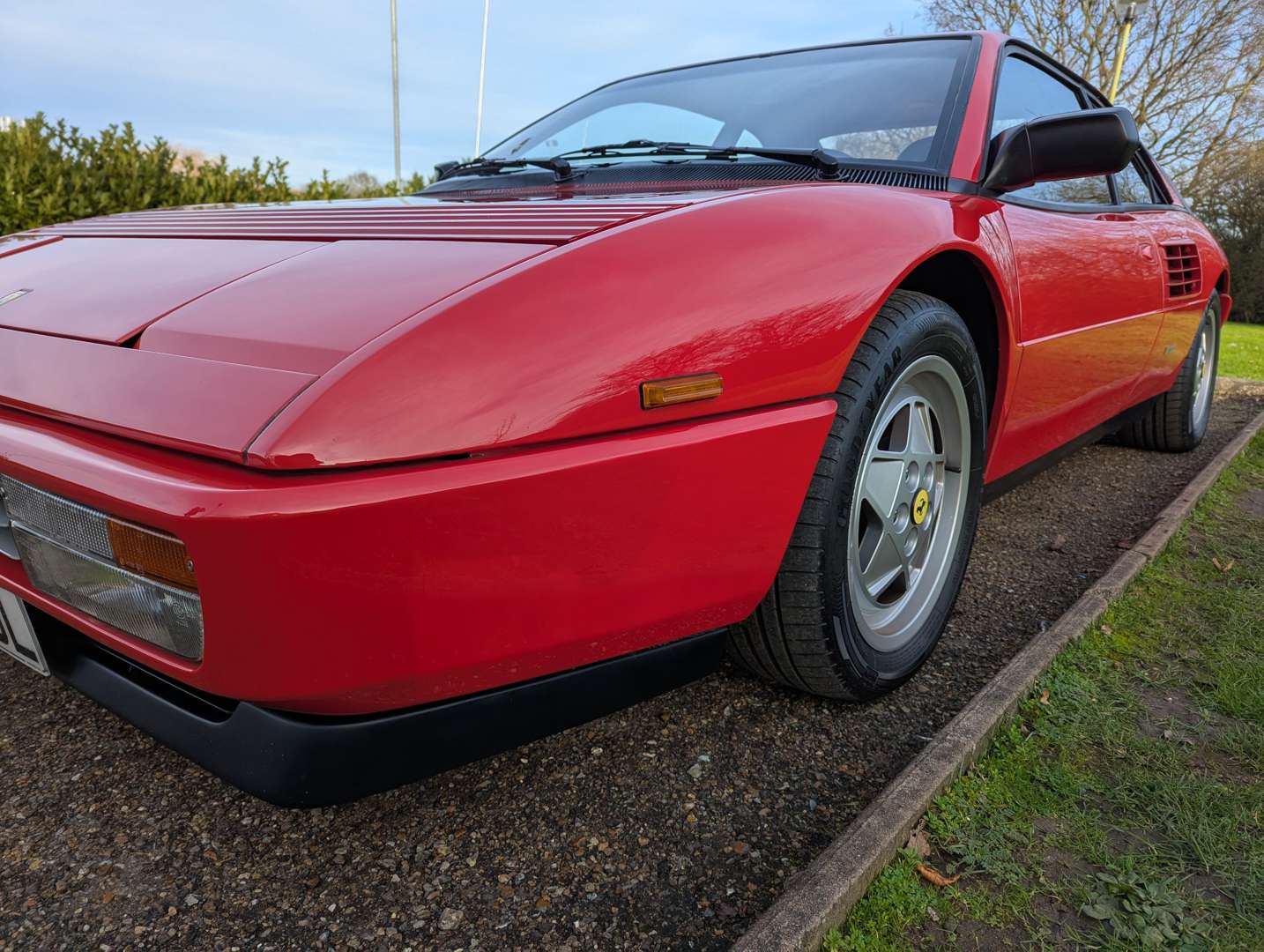 <p>1995 FERRARI MONDIAL LHD</p>