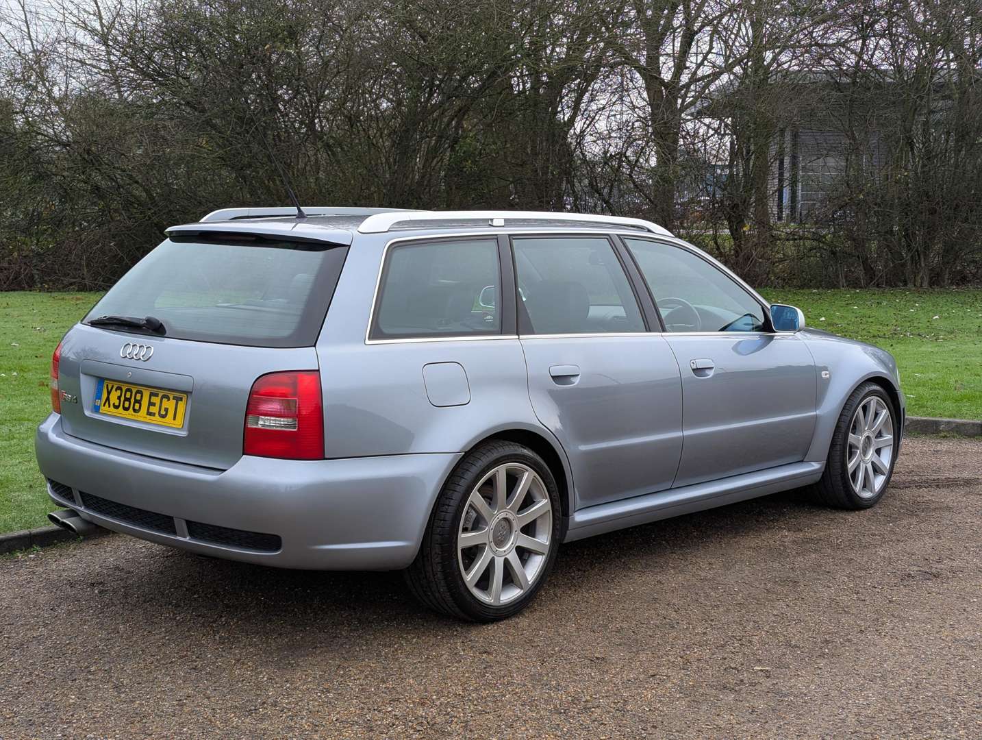 <p>2000 AUDI RS4 QUATTRO ESTATE</p>