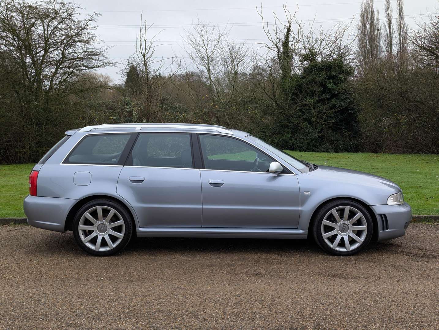 <p>2000 AUDI RS4 QUATTRO ESTATE</p>