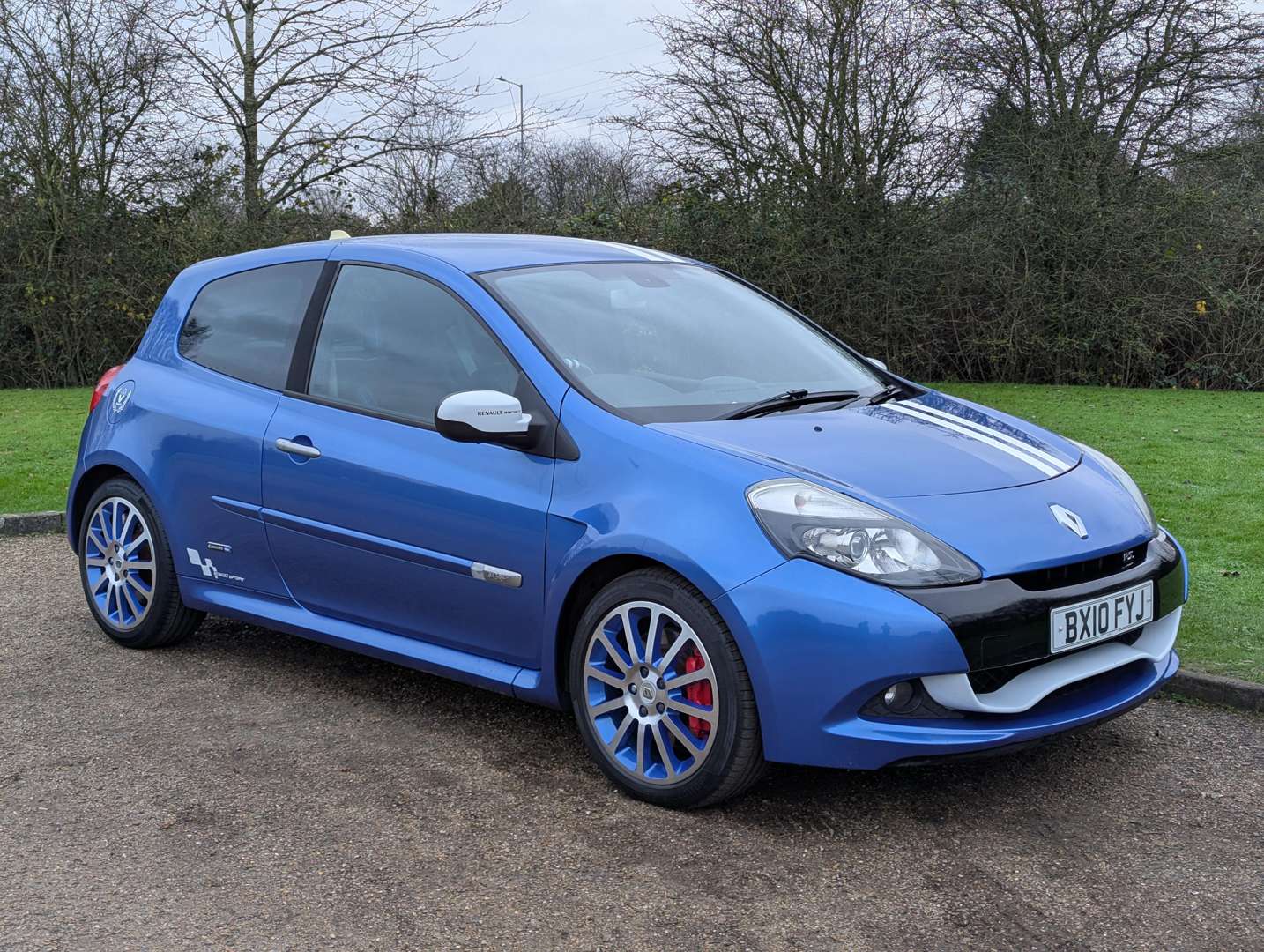 <p>2010 RENAULT CLIO GORDINI</p>