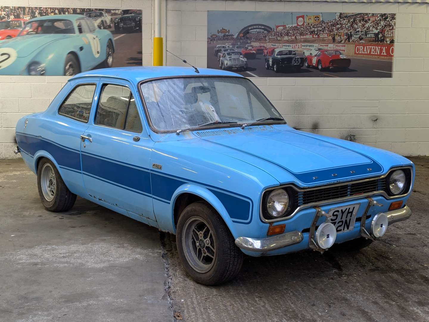 <p>1974 FORD ESCORT RS2000 MKI</p>