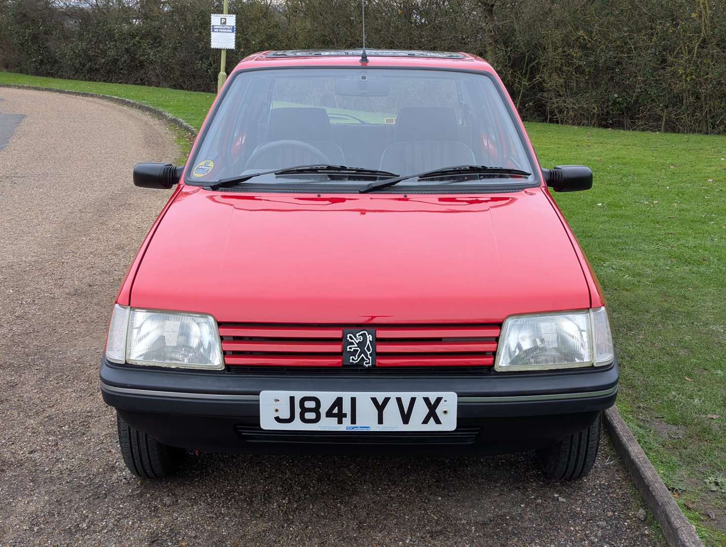 <p>1992 PEUGEOT 205 1.1 STYLE ONE OWNER</p>