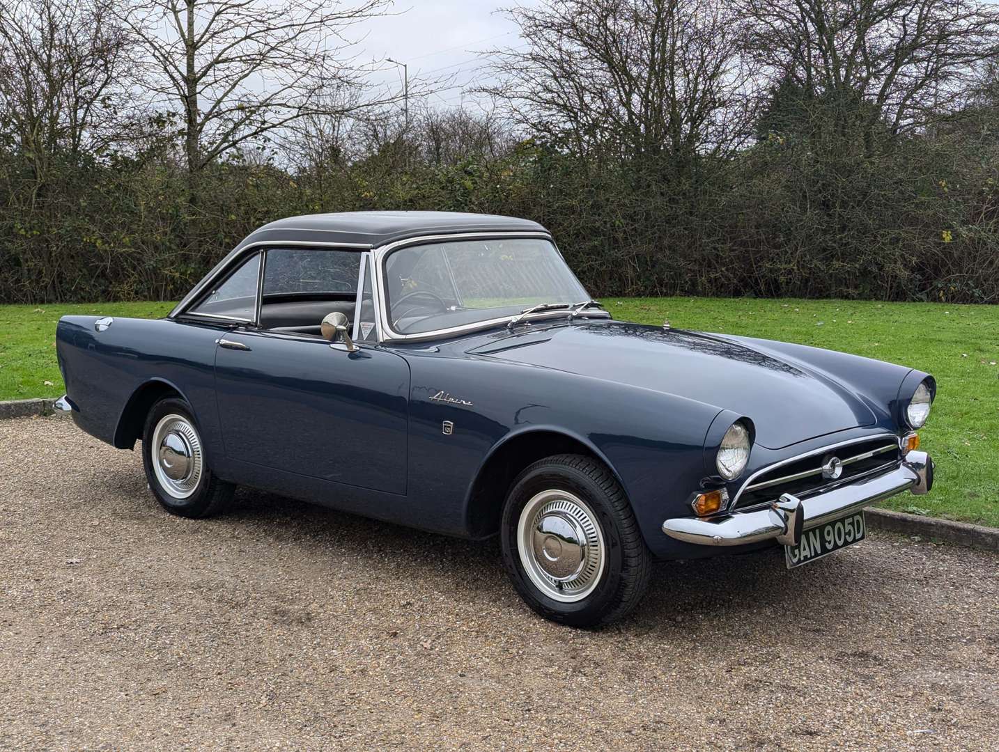 <p>1966 SUNBEAM ALPINE SERIES V</p>