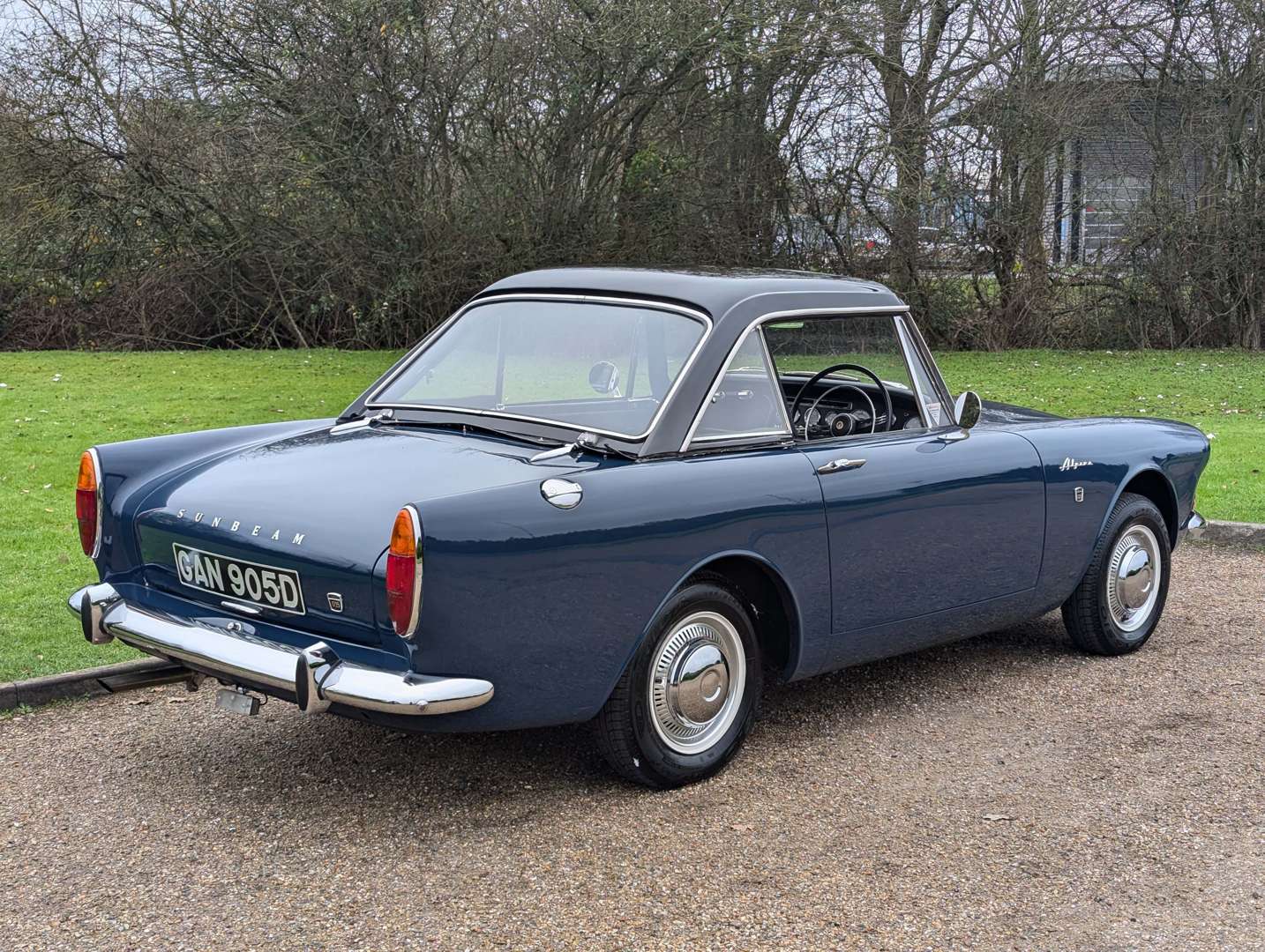 <p>1966 SUNBEAM ALPINE SERIES V</p>