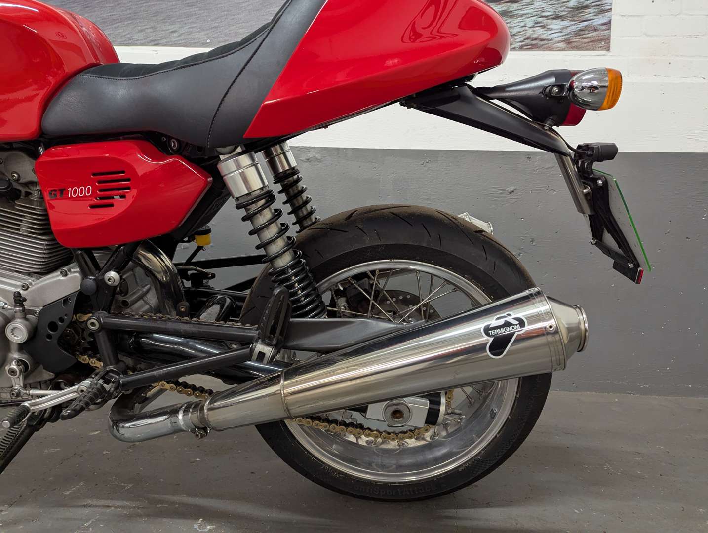 <p>2007 DUCATI GT 1000</p>