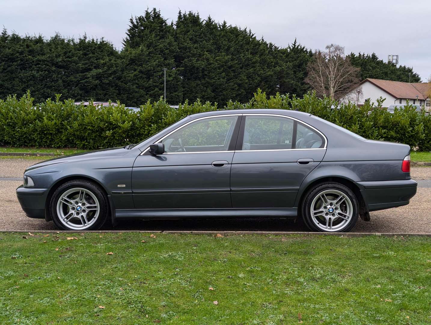 <p>2000 BMW 525I SE AUTO</p>