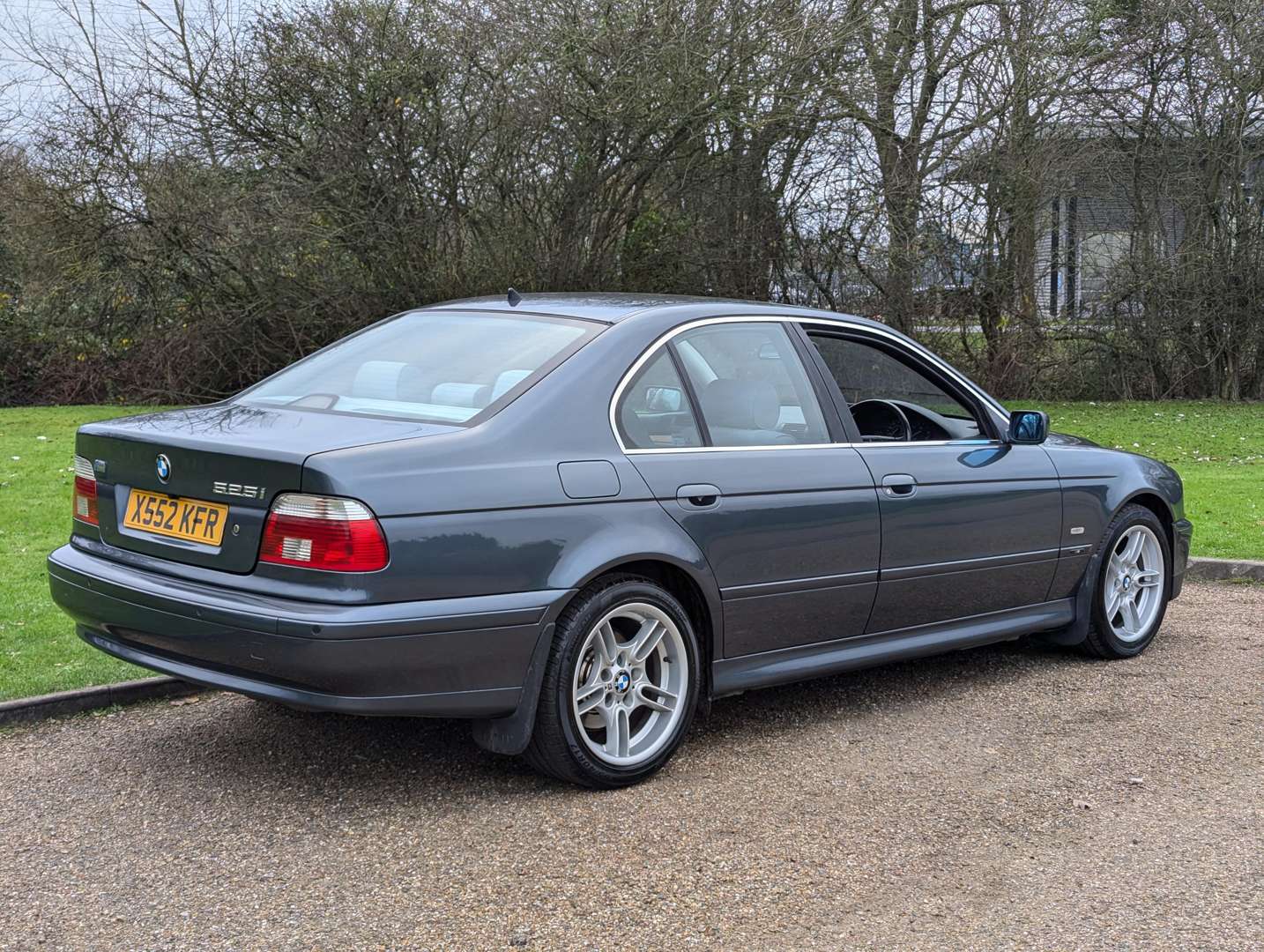 <p>2000 BMW 525I SE AUTO</p>