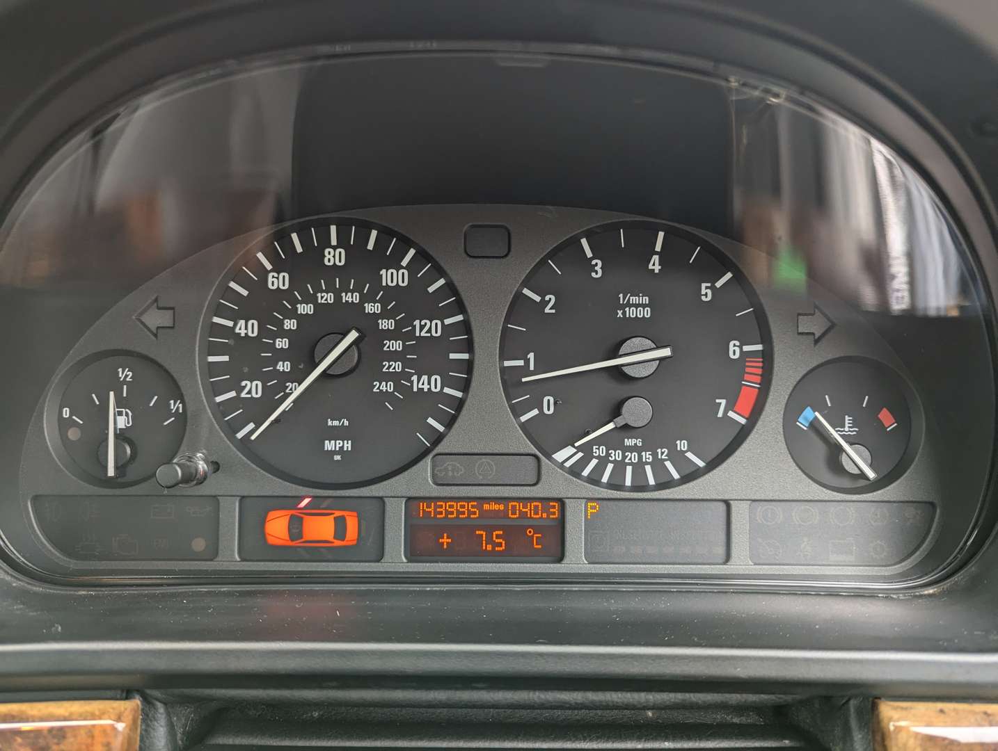 <p>2000 BMW 525I SE AUTO</p>