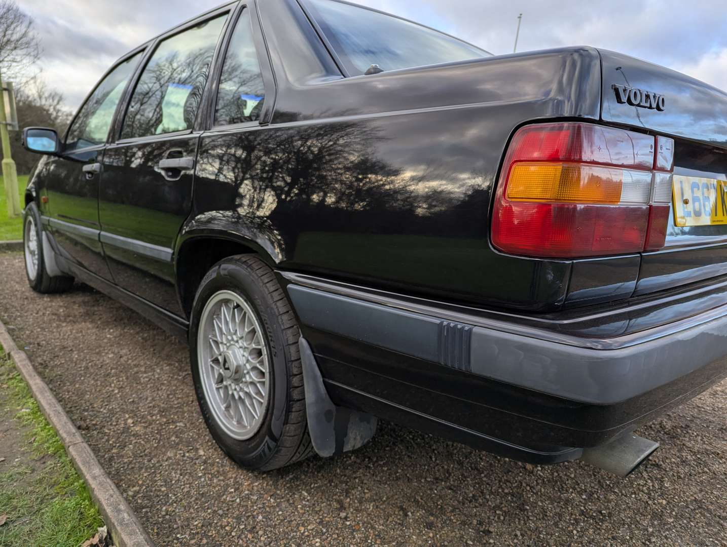 <p>1993 VOLVO 850 GLT</p>