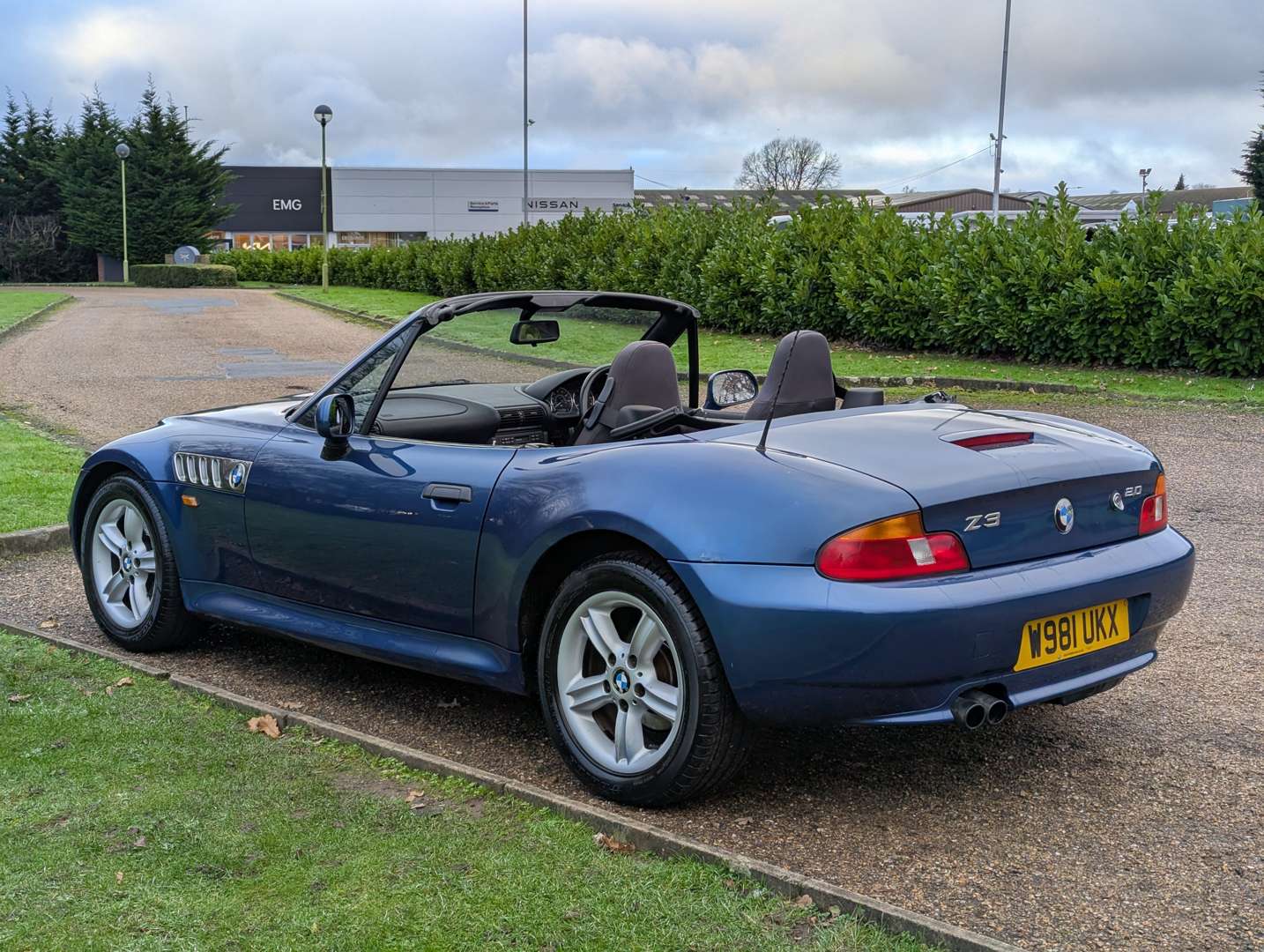 <p>2000 BMW Z3 2.0</p>