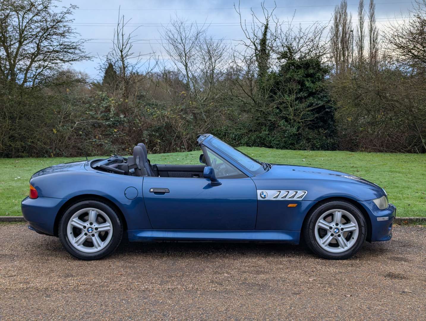 <p>2000 BMW Z3 2.0</p>