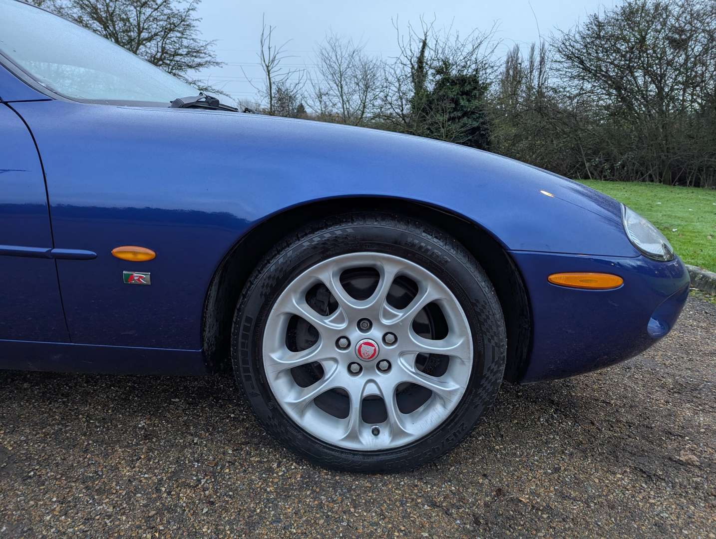 <p>1999 JAGUAR XKR 4.0 AUTO</p>