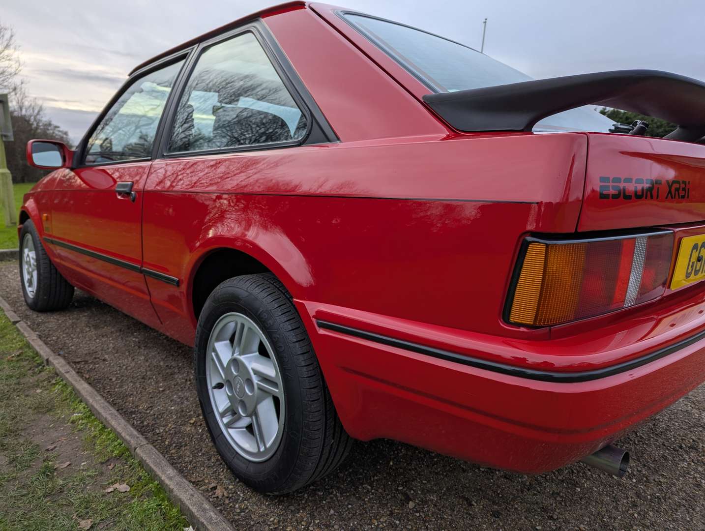 <p>1989 FORD ESCORT XR3I</p>