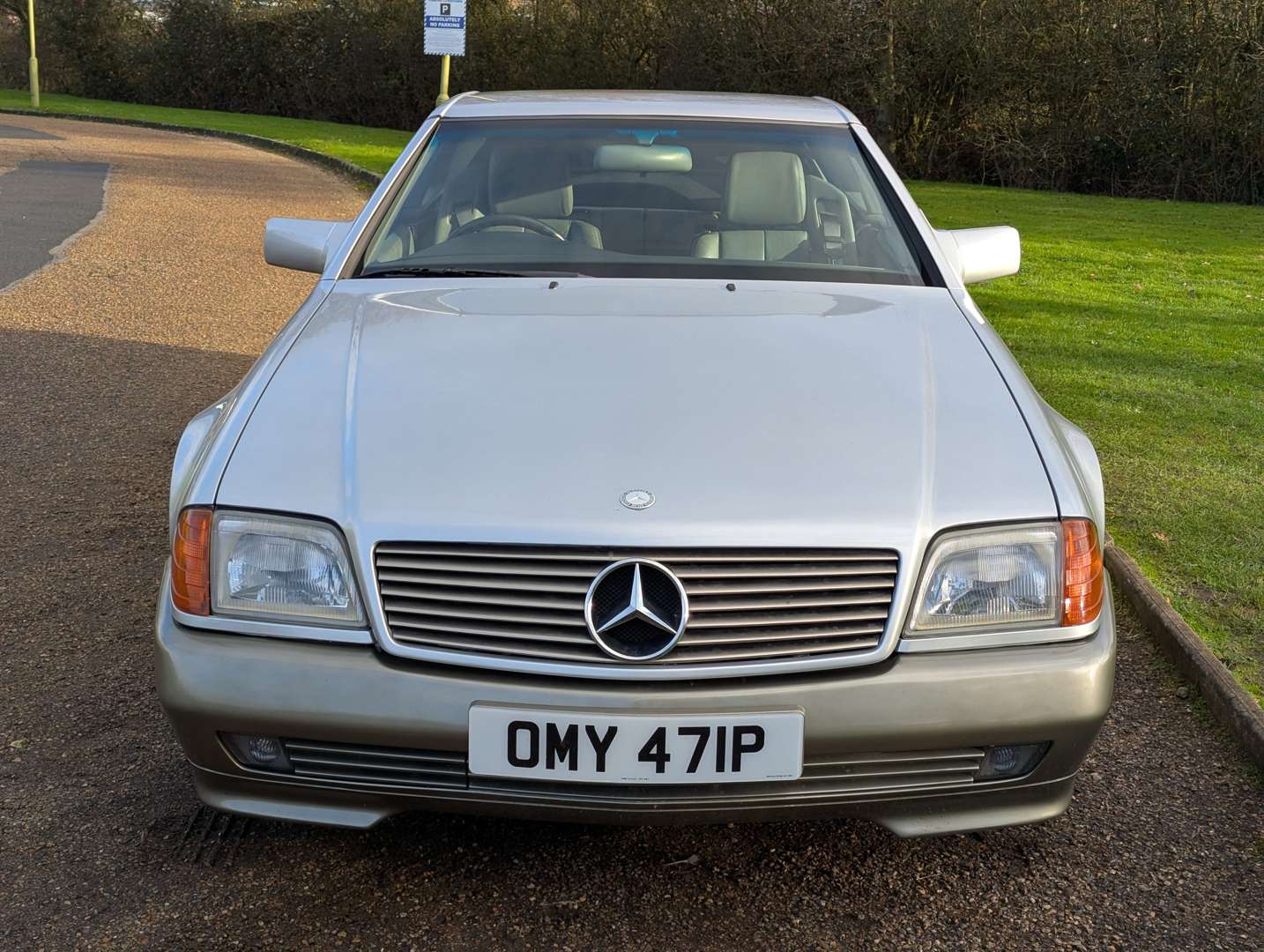 <p>1994 MERCEDES SL 320 AUTO</p>