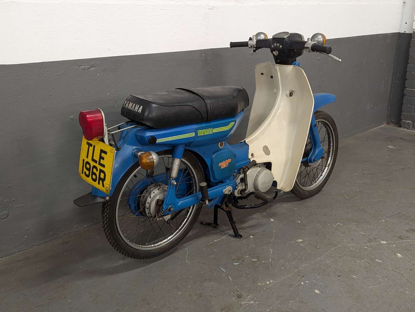 <p>1977 YAMAHA V50P</p>