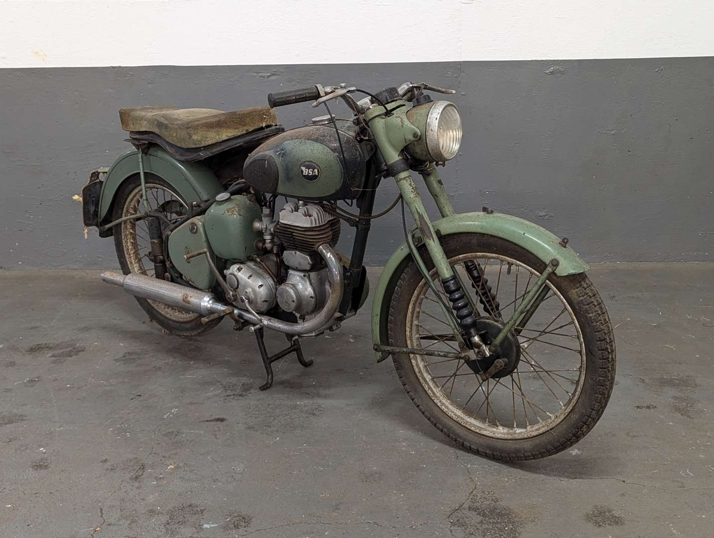 <p>1954 BSA 250CC</p>