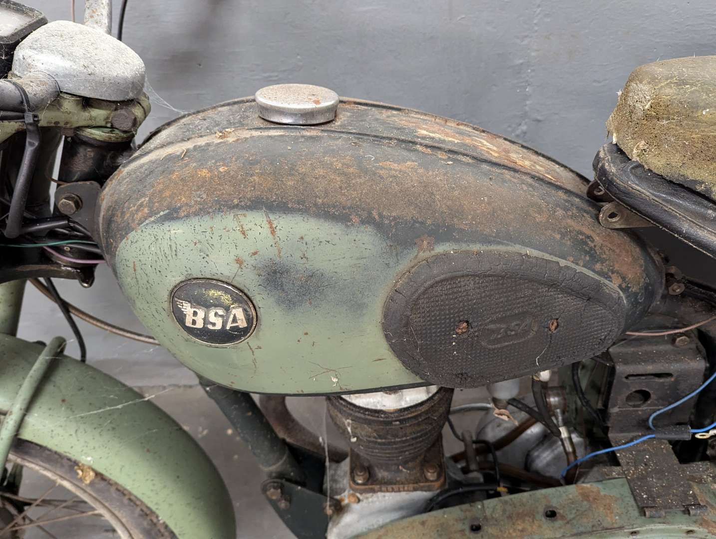 <p>1954 BSA 250CC</p>