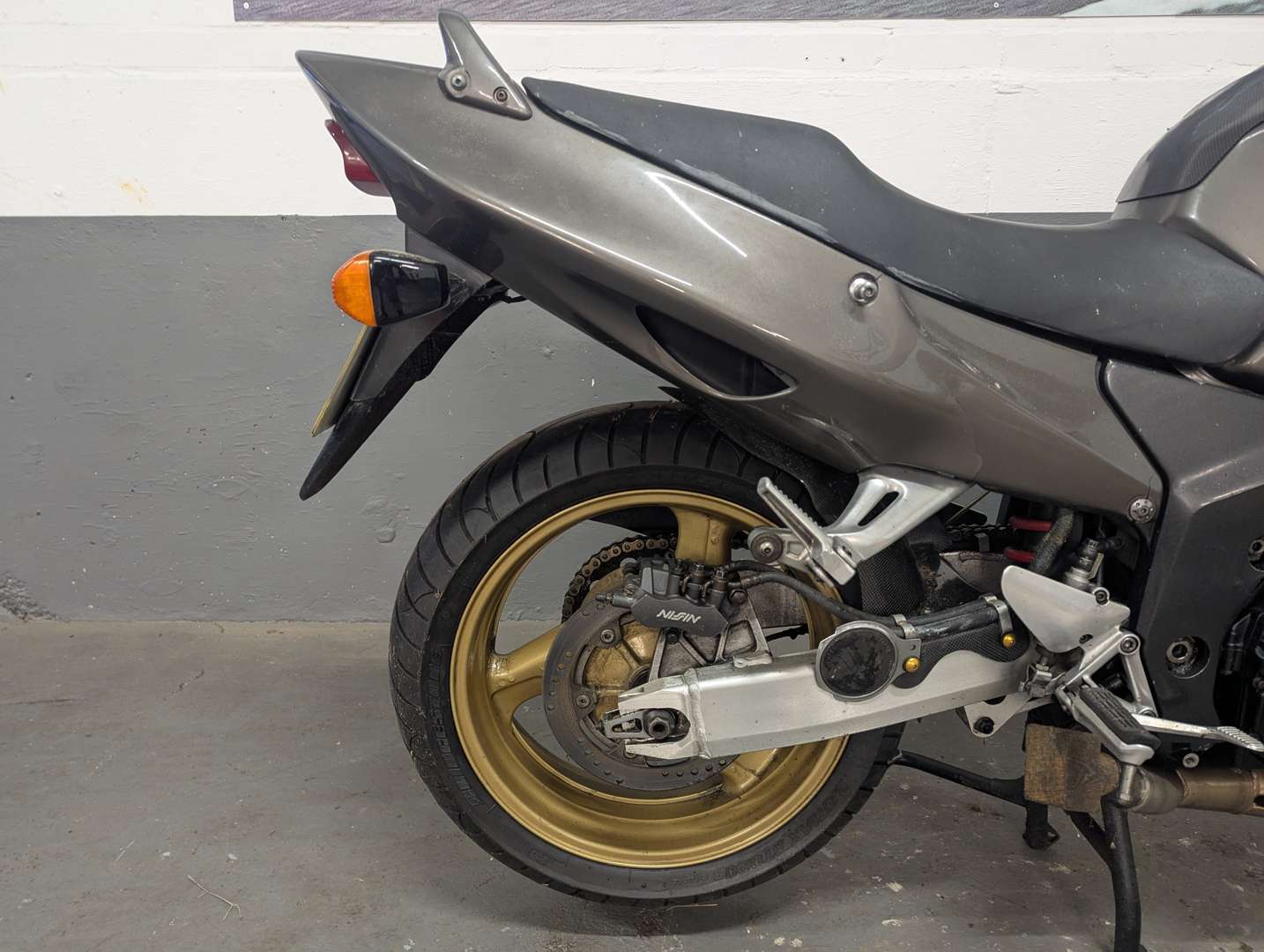 <p>1997 HONDA CBR 1100 XX</p>