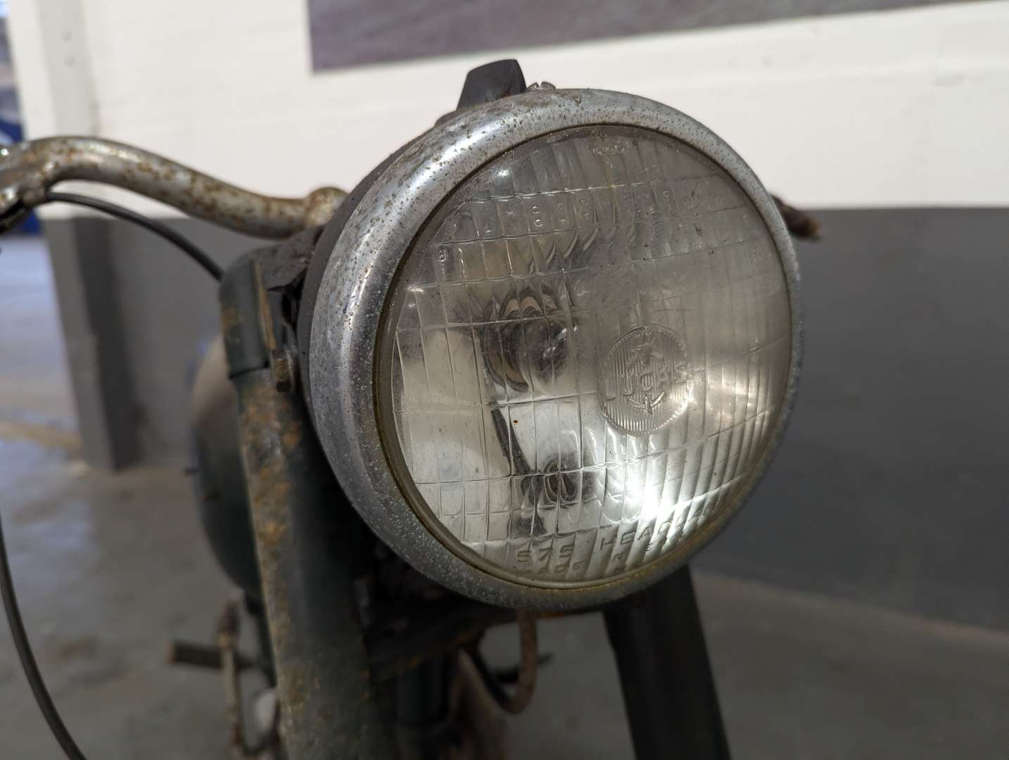 <p>1957 FRANCIS BARNET 150CC</p>