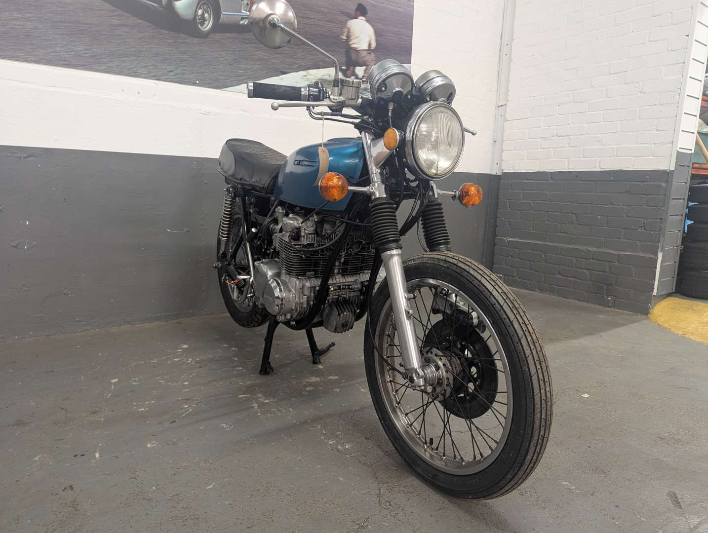 <p>1976 HONDA CB550</p>