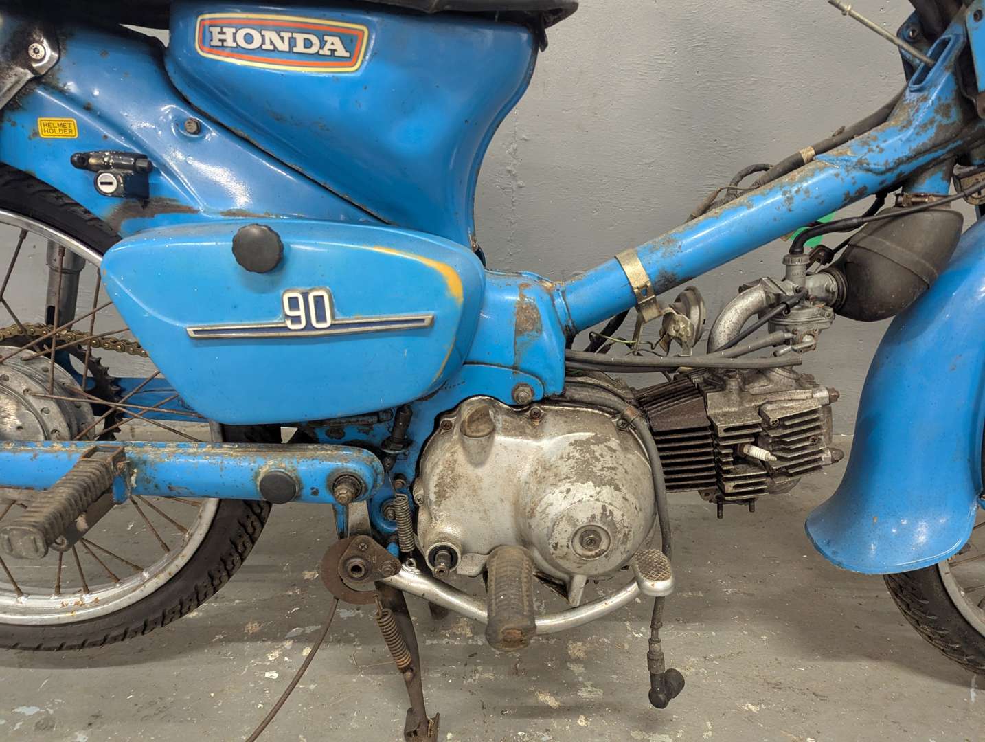 <p>HONDA C90</p>