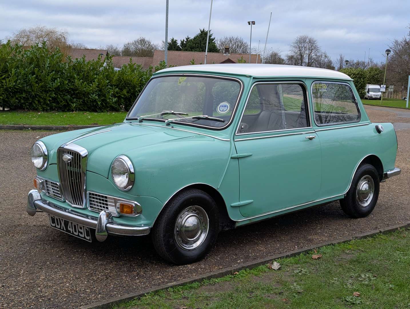 <p>1965 WOLSELEY HORNET MKII</p>