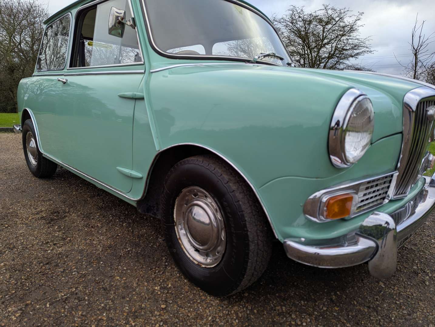 <p>1965 WOLSELEY HORNET MKII</p>