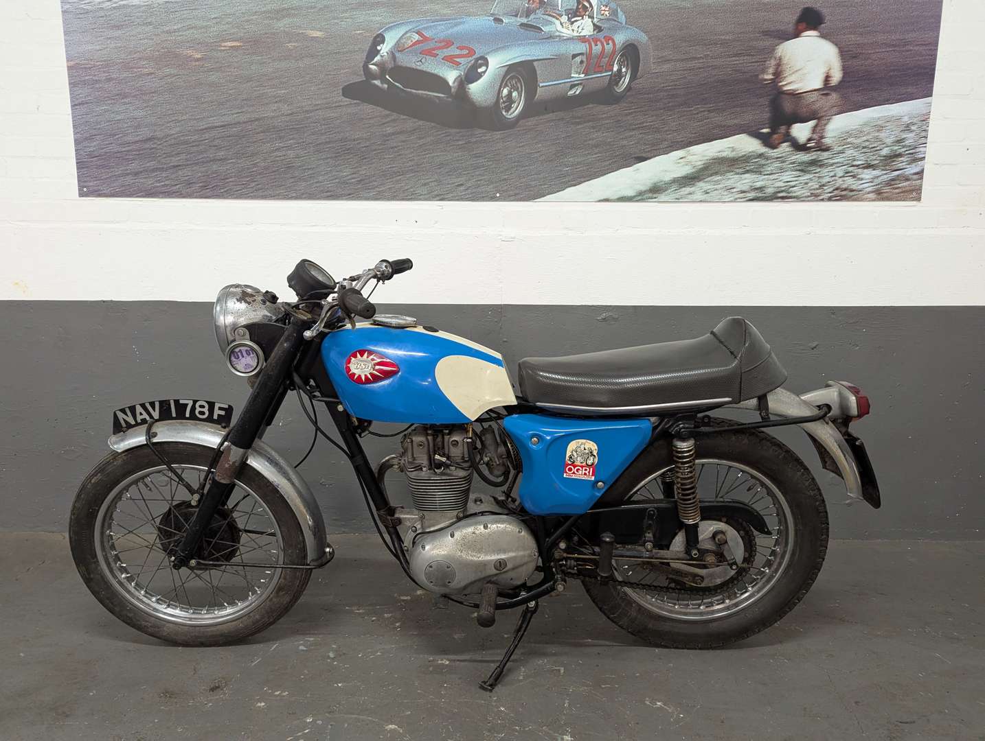 <p>1967 BSA BARRACUDA C25</p>