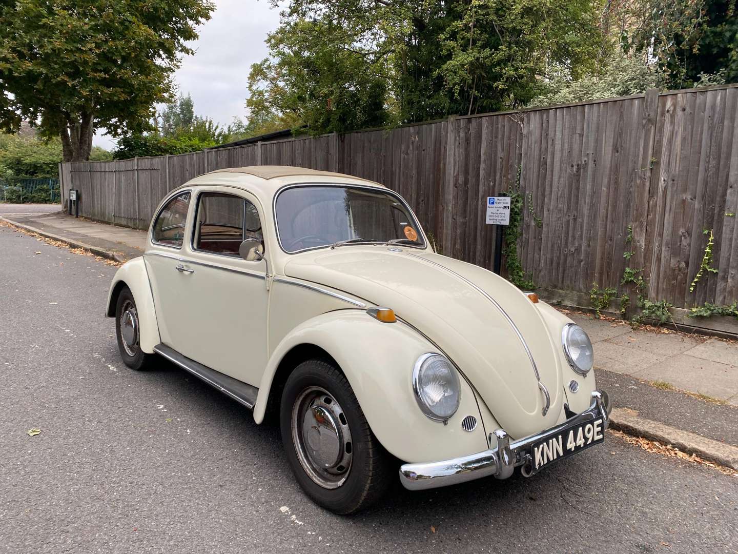 <p>1967 VW BEETLE 1300</p>