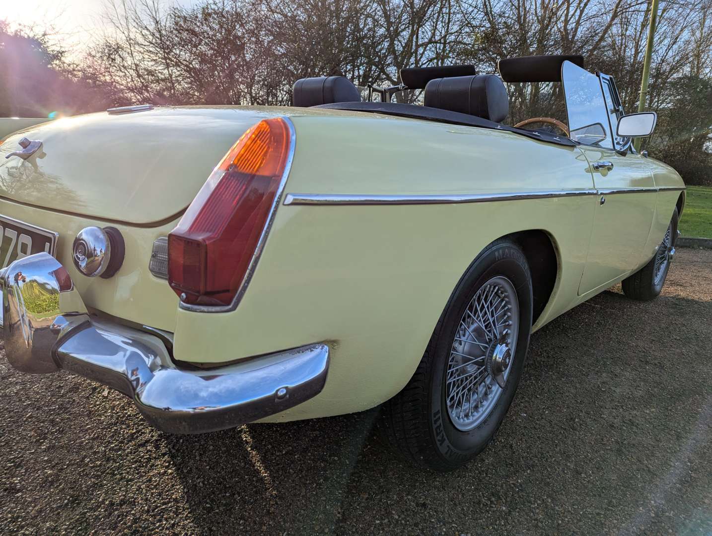 <p>1970 MG B ROADSTER</p>