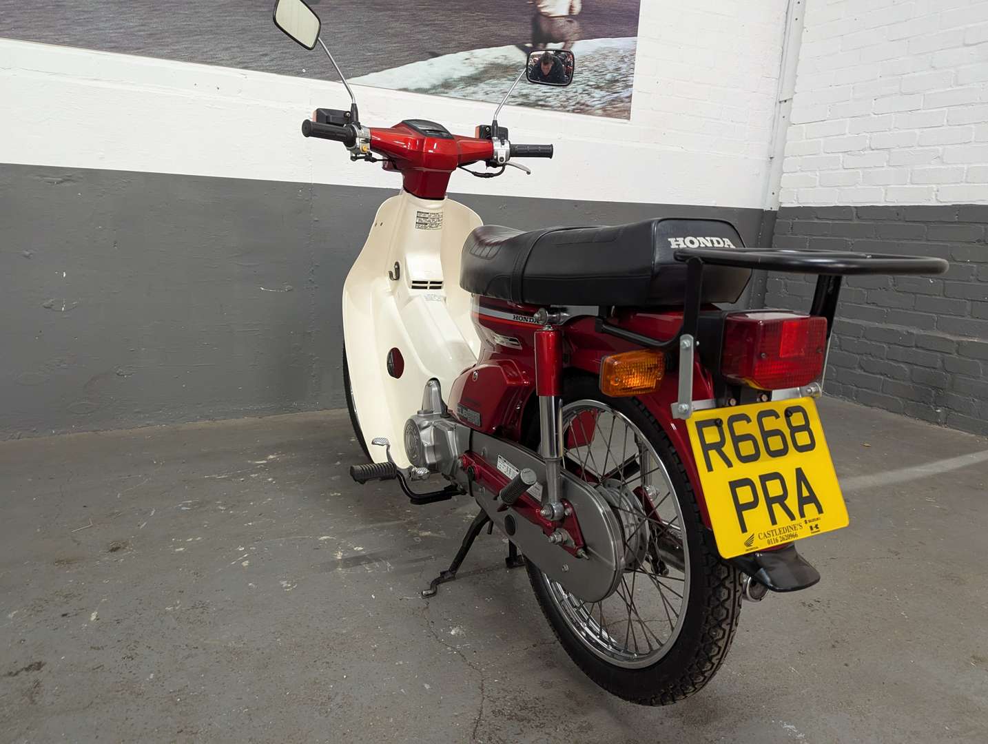 <p>1997 HONDA C90 CUB</p>