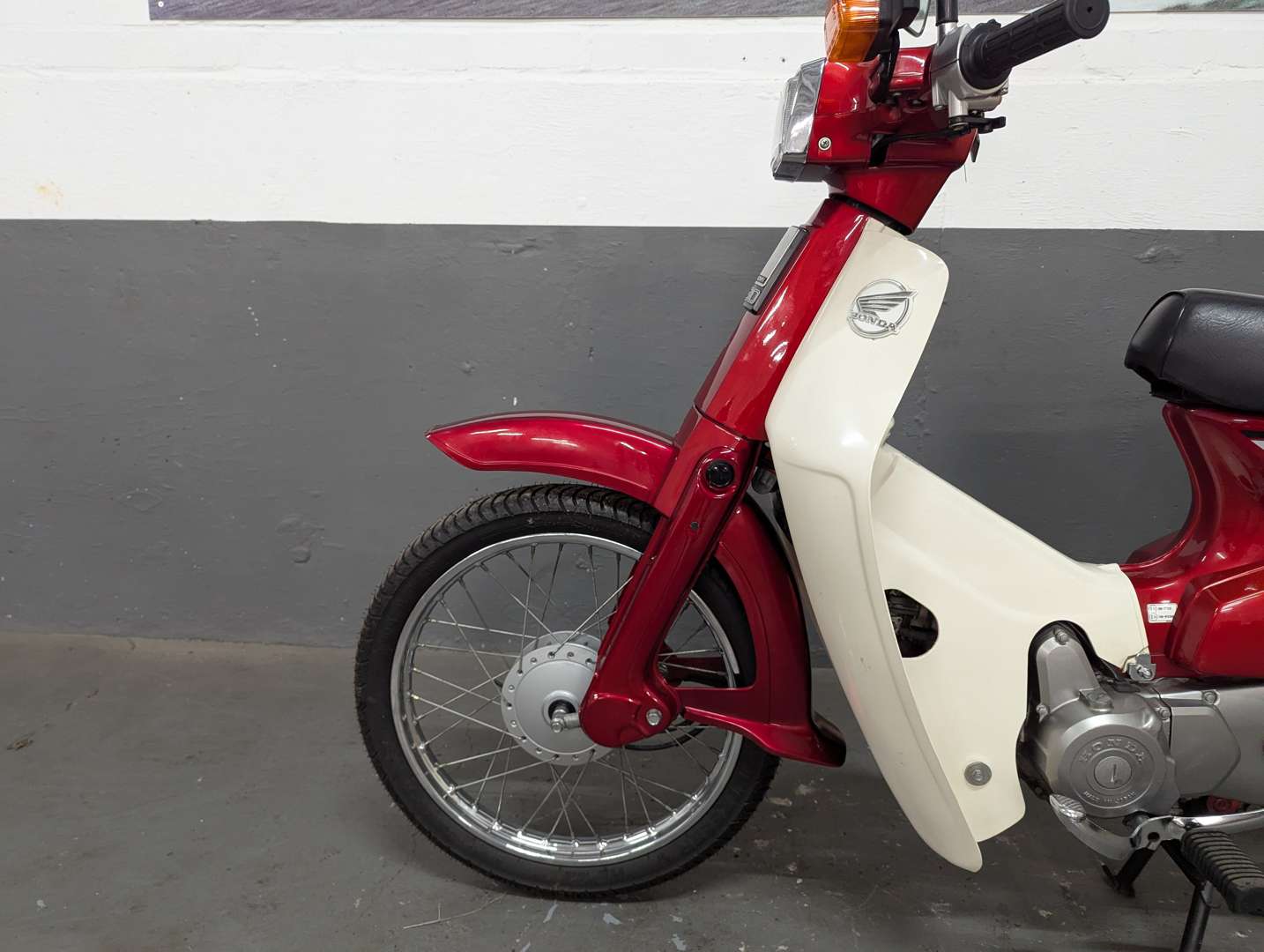 <p>1997 HONDA C90 CUB</p>