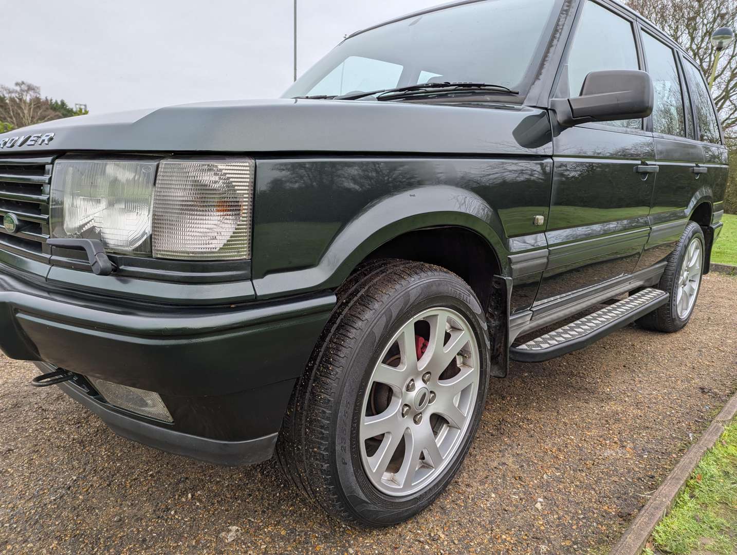 <p>1998 RANGE ROVER 4.6 HSE AUTO</p>