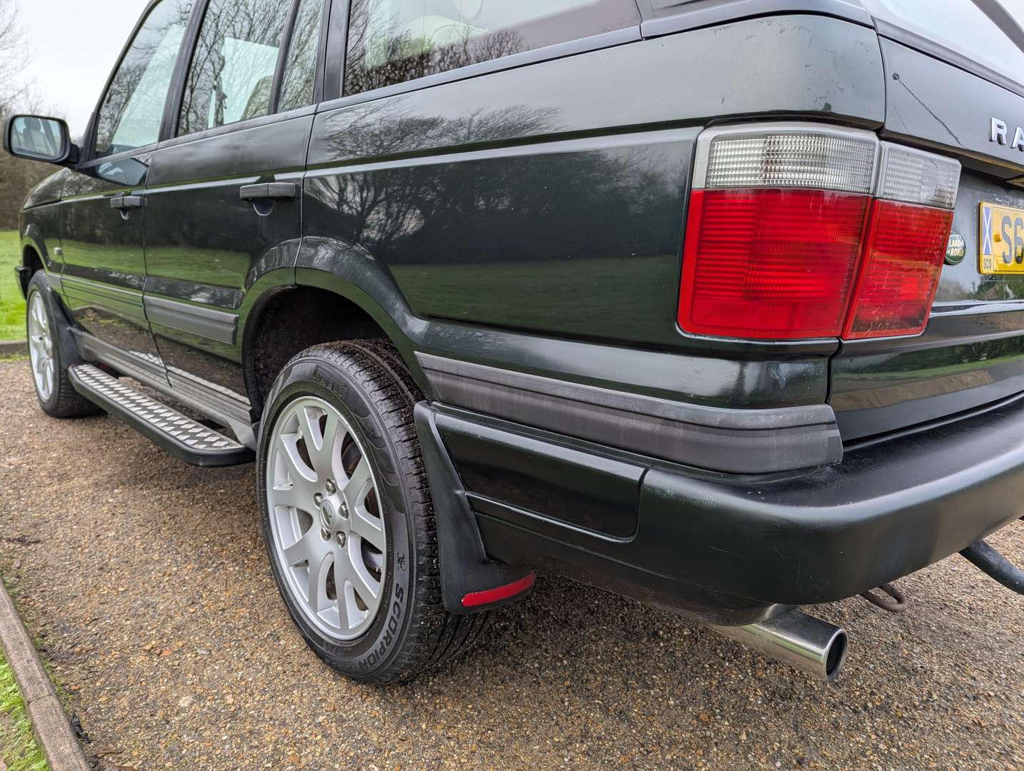 <p>1998 RANGE ROVER 4.6 HSE AUTO</p>